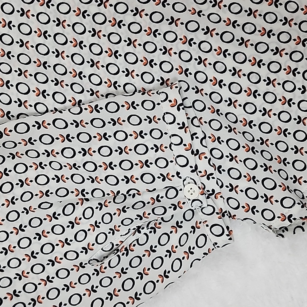 Pleione Long Sleeve All Over Pattern V-Neck Blouse - Picture 7 of 11